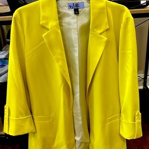 Yellow blazer